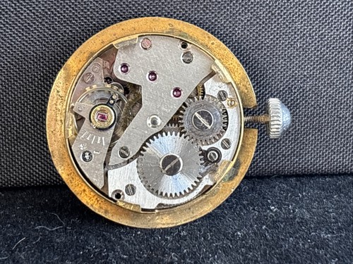 Mouvement montre mécanique - mouvement,
