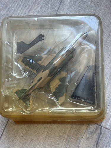Avion militaire miniature 4 - militaire, f-4