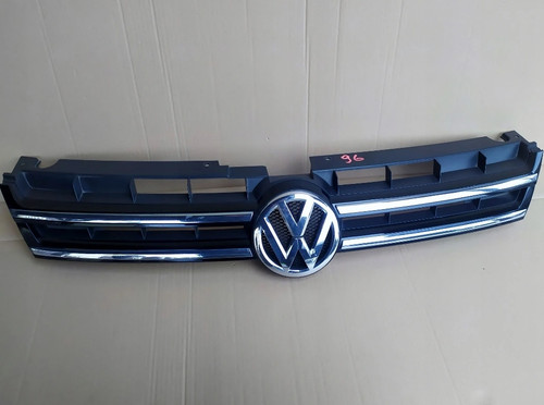 Grille calandre supérieure - grille,