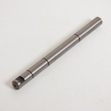 Axe de pédalier pour