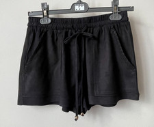 Short Noir façon Daim Ivivi