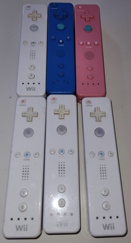 Lot manettes pour nintendo wii - manettes,