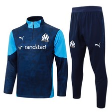 Ensemble survêtement football