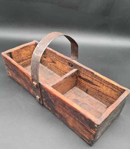Ancienne boîte outils en - ancienne,