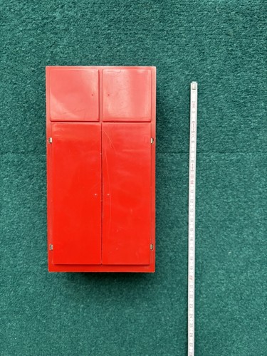 Armoire poupée 1960 - poupée,