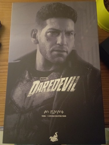 Punisher hot toys daredevil - hot,