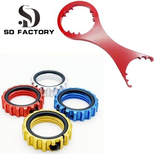 Die wrench and lock - die, for