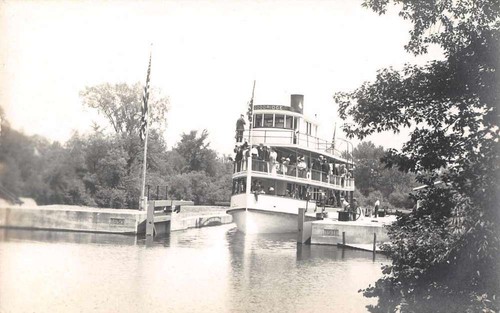 Goodridge steamer riverboat - steamer,