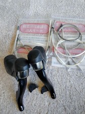 Vélo de route Shimano 105