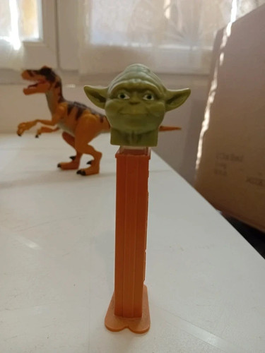 Pez yoda star wars - pez,
