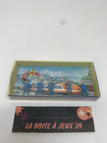 Boite figurines sans - 6,