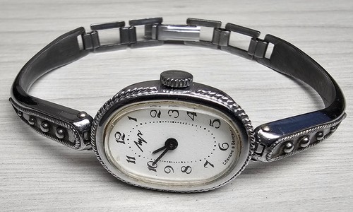 Montre femme vintage