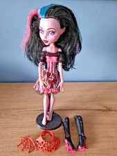 Monster high dracubecca freaky