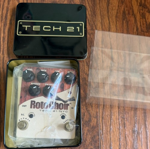 Tech rotochoir guitar pedal - tech,
