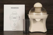 Centrifugeuse Kenwood JE350 – Compacte, efficace, facile à nettoyer