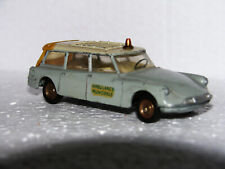 Citroen DS/ID ambulance DINKY TOYS FRANCE