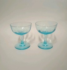 2 Coupes à Champagne Bleues