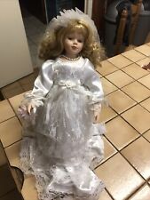 poupée ancienne porcelaine