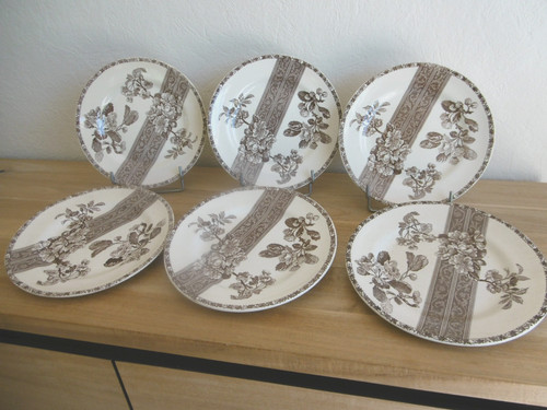 Six assiettes plates - six, faience