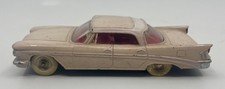 DINKY TOYS CHRYSLER SARATOGA