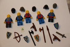 LOT A LEGO FIGURINE MINIFIG