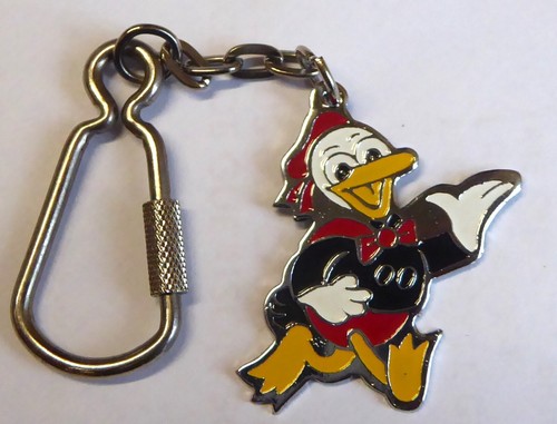 Porte clé métal donald - porte, bd