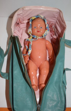 POUPON  CELLULOÎD MARECHAL - 20 cm avec son couffin - Bon état -