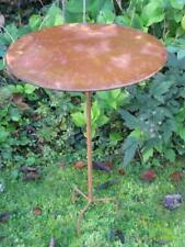 Table de bistrot en rouille