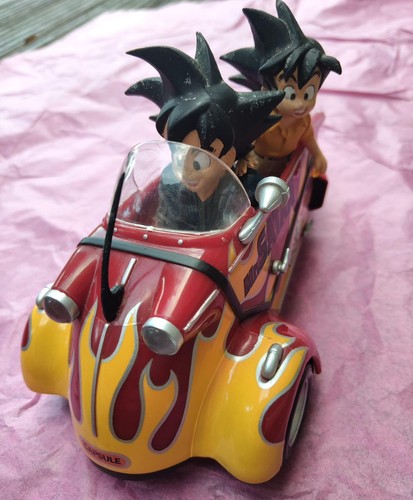 Figurine voiture dragon ball - figurine,