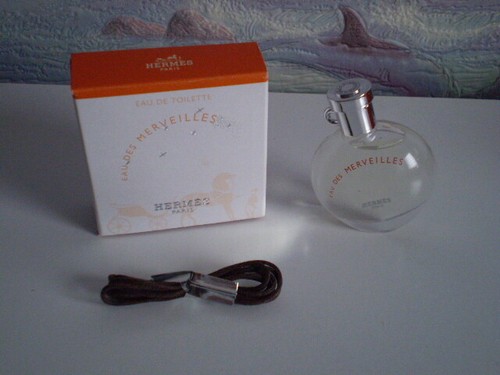 Miniature parfum eau des - miniature, de