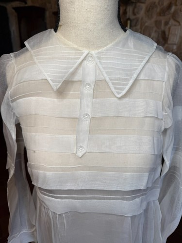 Textile ancien robe - -, de