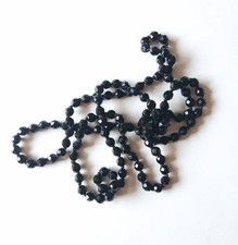 Collier ancien en perles de