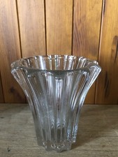 Ancien vase Vintage Années 50 en verre moulé pressé 