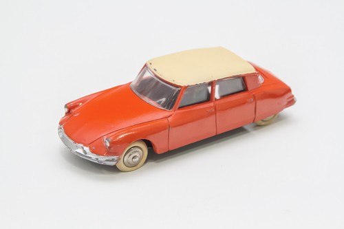 Dinky toys citroen 24c - ds, 19