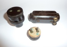 PRISE DE COURANT ANCIENNE REGO LEKTRIK 10 AMPÈRES 250 VOLTS AVEC FUSIBLE