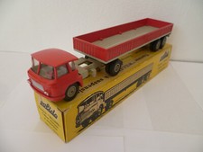 Tracteur WILLEME remorque TITAN par SOLIDO en boite d'origine