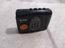 AIWA Portable Cassette Player Radio TA323 Super Bass- Fonctionnel