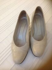 chaussures femme escarpins beiges Peter Kaiser T 38 talons 5,5 cm TBE