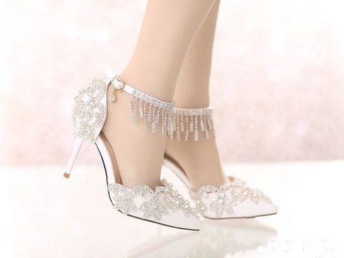 Sandales talons aiguilles - sandales,