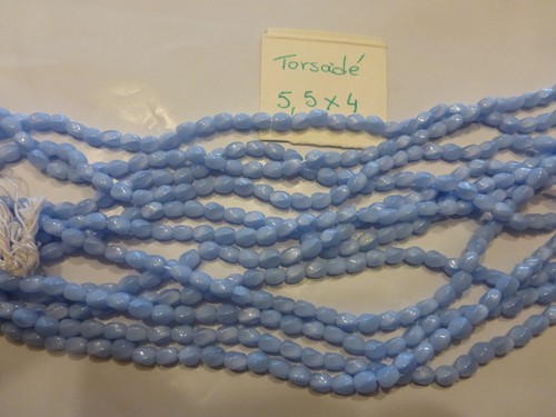 Lot 600 perle ancienne - lot,