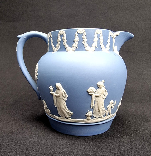 Pichet wedgwood jasperware - wedgwood,