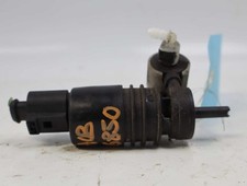 Pompe lave-glace avant