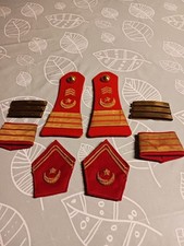    Pattes de col grades et épaulettes  d'un Officier d'unités Saharienne 
