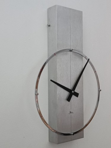 Horloge murale design micro - horloge,