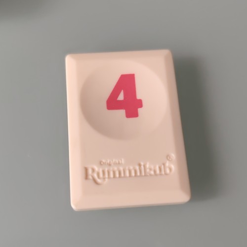 Tuile chiffre rouge rummikub - chiffre, 4
