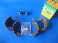 Kit de freins arrière MGA pour: Opel: Ascona C 1300, 1600 et 1.6 D, Kadett E