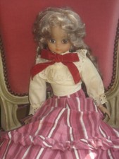 Ancienne poupée Bella Nostalgie 1977