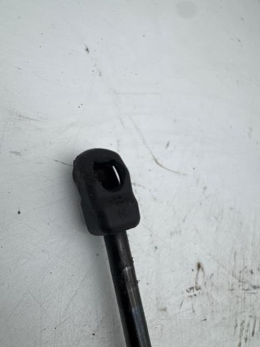 Verin capot volkswagen golf - verin,