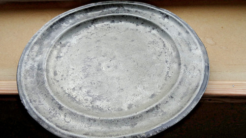 Ancien plat etain vers - en,