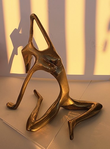 Sculpture moderniste femme - ,
